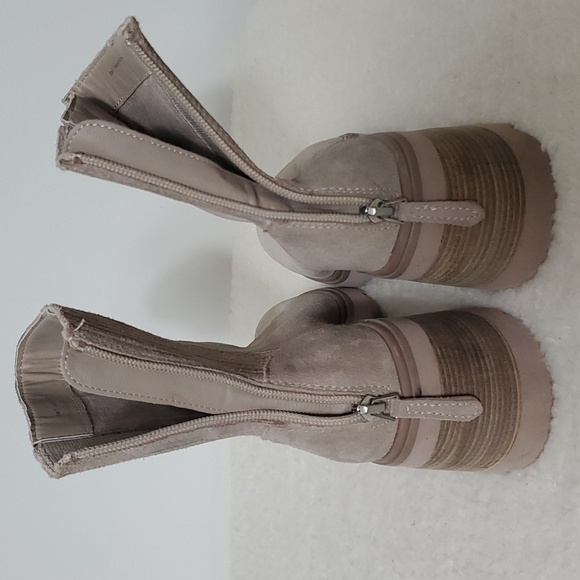 Dolce Vita Martey H2O Taupe Suede Waterproof Boot, 7 - Picture 12 of 16